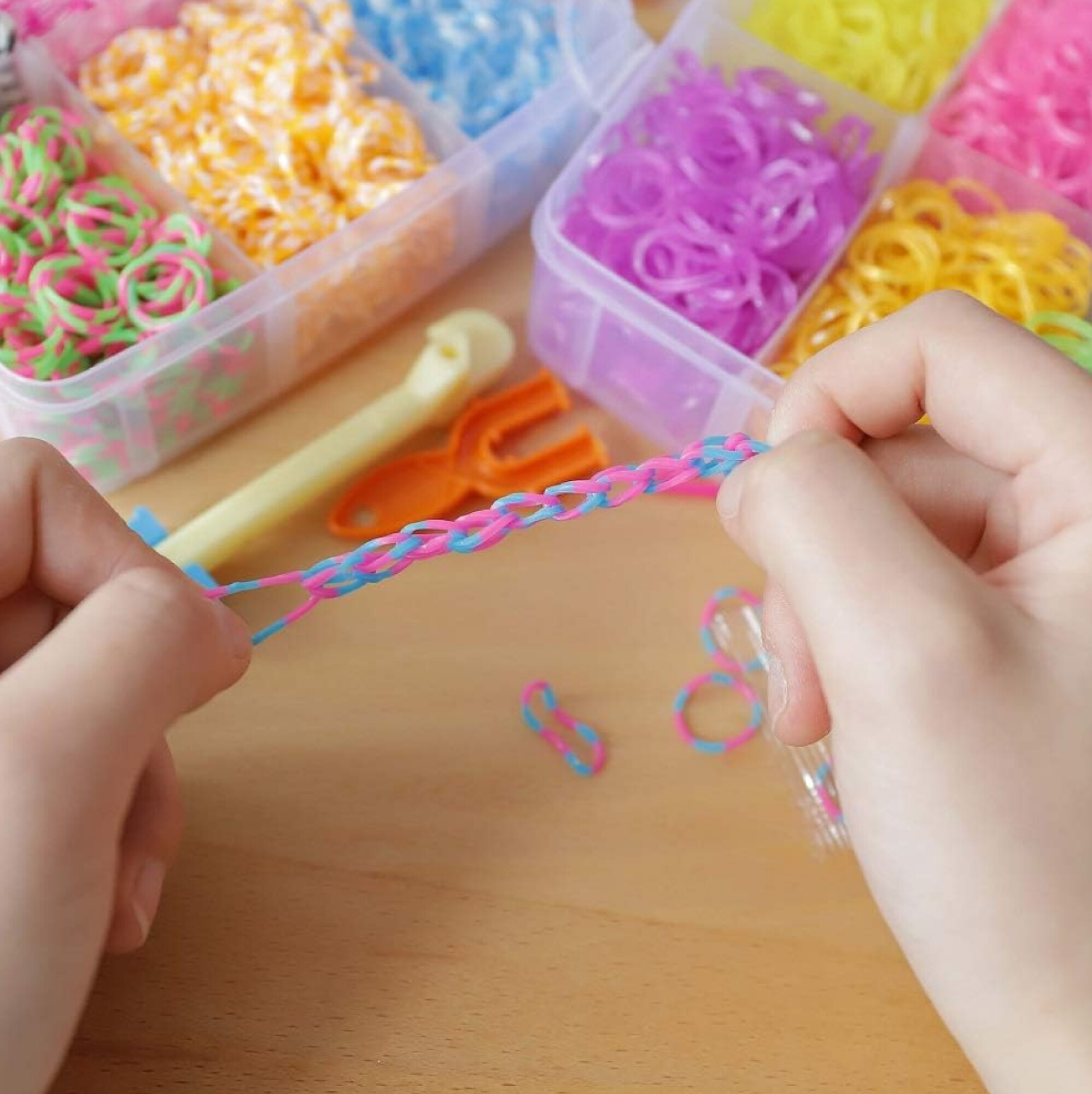 set-de-bandas-elasticas-para-hacer-pulseras-sc